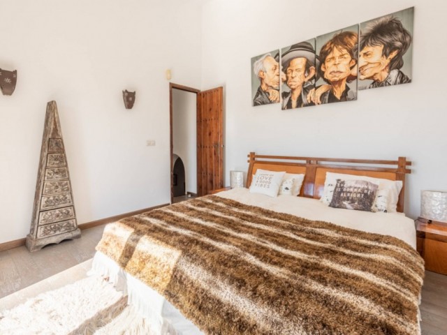 Villa con 3 Dormitorios  en Mijas