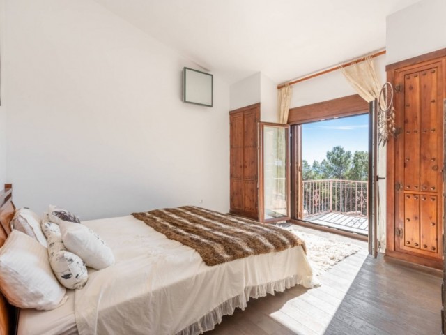 Villa con 3 Dormitorios  en Mijas