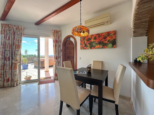 Villa con 2 Dormitorios  en Mijas
