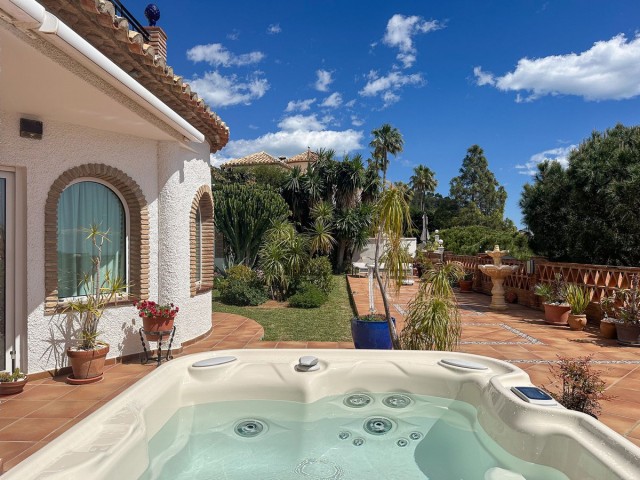 Villa con 2 Dormitorios  en Mijas