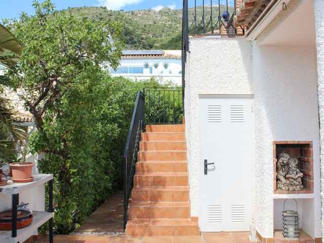 Villa con 2 Dormitorios  en Mijas