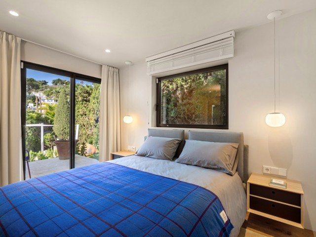4 Schlafzimmer Villa in Nueva Andalucía