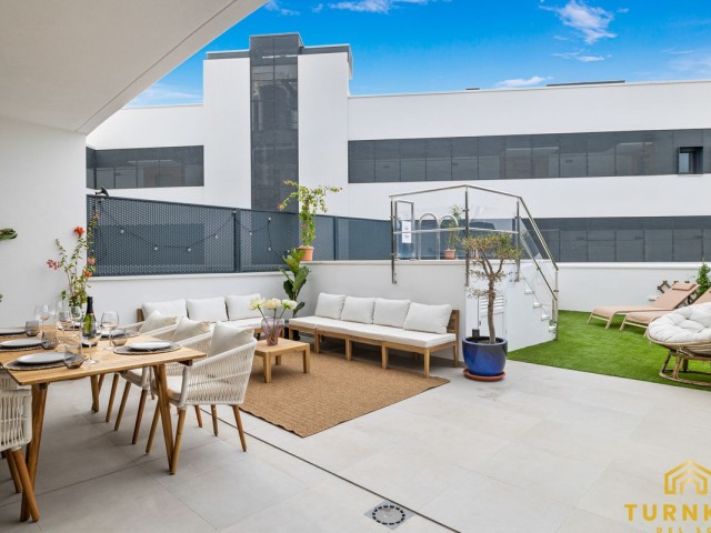 Appartement avec 2 Chambres  à Estepona