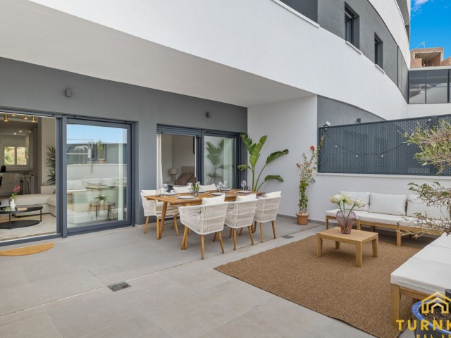Appartement avec 2 Chambres  à Estepona