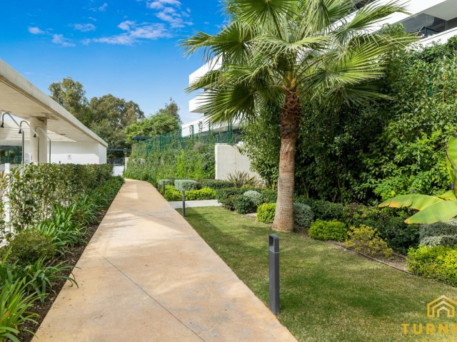Appartement avec 2 Chambres  à Estepona