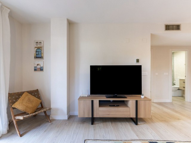 Apartamento con 3 Dormitorios  en Marbella
