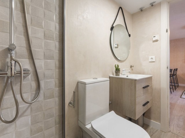 Apartamento con 3 Dormitorios  en Marbella