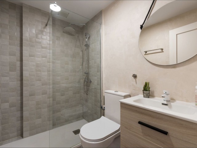 Apartamento con 3 Dormitorios  en Marbella