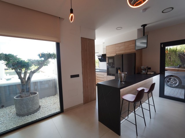 Villa con 3 Dormitorios  en Mijas Golf