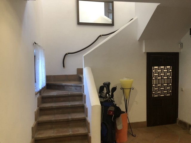 Villa avec 4 Chambres  à Estepona