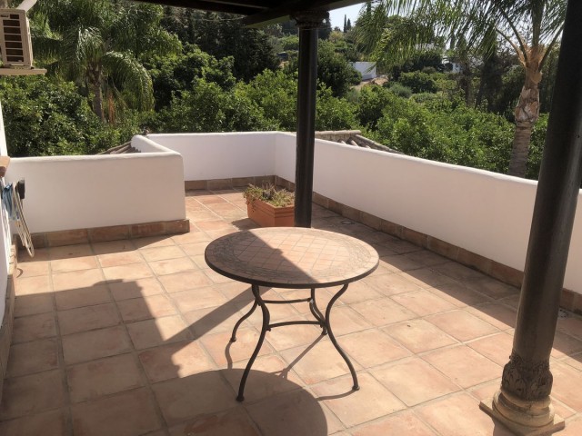 Villa avec 4 Chambres  à Estepona
