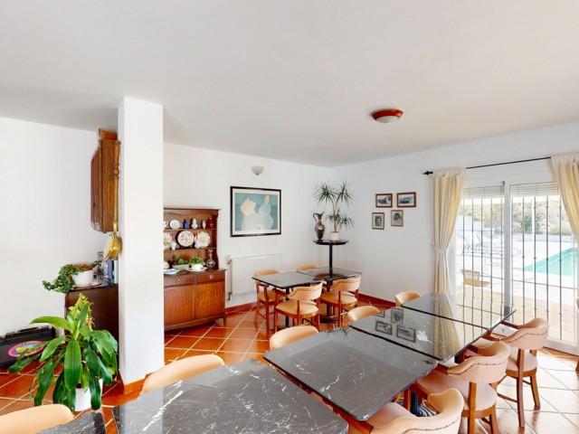 7 Bedrooms Villa in Macharaviaya