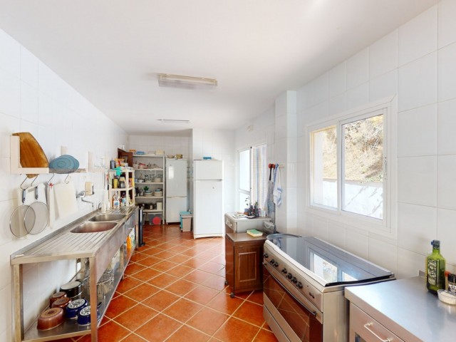 7 Bedrooms Villa in Macharaviaya