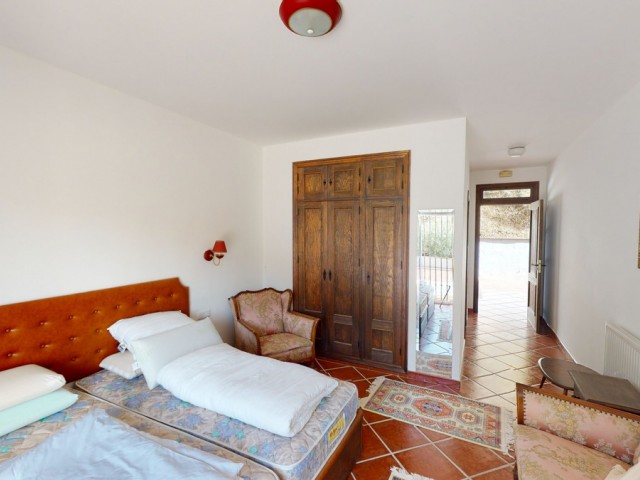 7 Bedrooms Villa in Macharaviaya