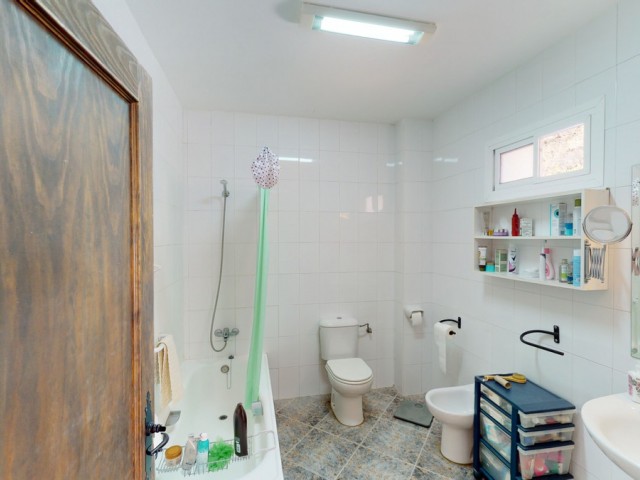 7 Bedrooms Villa in Macharaviaya