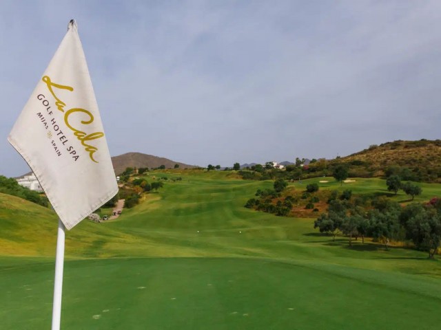 Adosado con 3 Dormitorios  en La Cala Golf