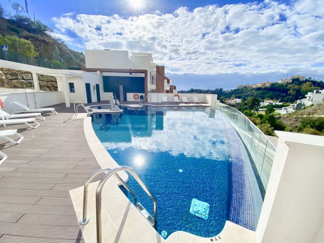 4 Bedrooms Apartment in Benahavís