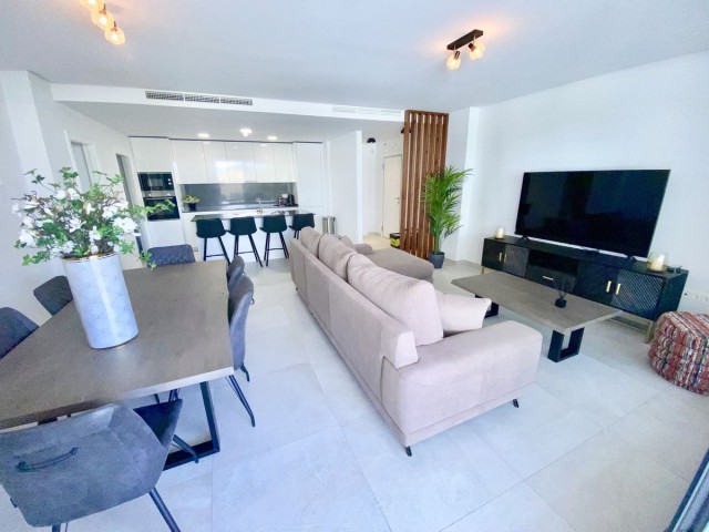 4 Bedrooms Apartment in Benahavís