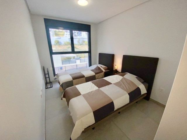 4 Bedrooms Apartment in Benahavís