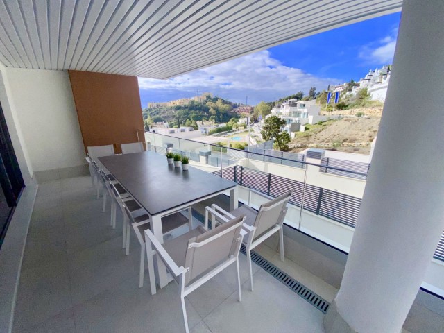 4 Bedrooms Apartment in Benahavís