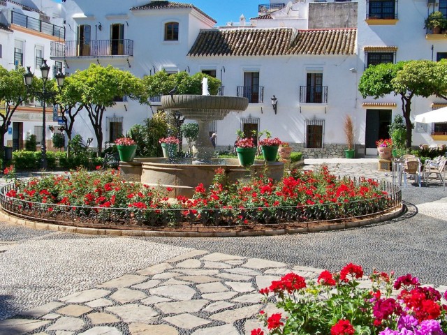 Villa avec 4 Chambres  à Estepona