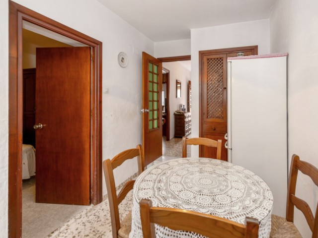 Villa avec 4 Chambres  à Estepona