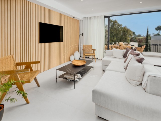 Maison mitoyenne avec 3 Chambres  à Marbella