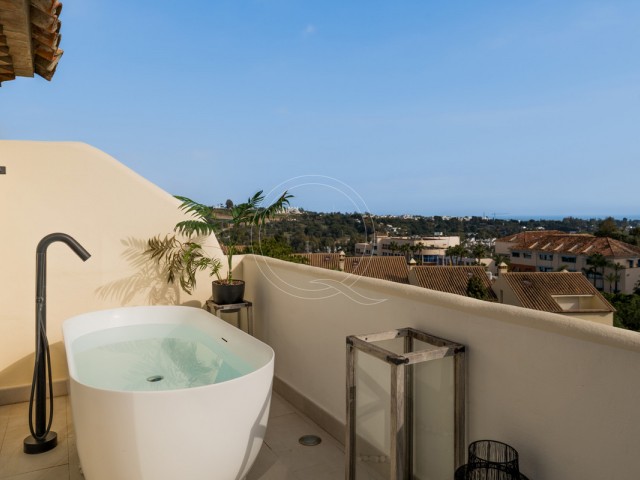 Maison mitoyenne avec 3 Chambres  à Marbella