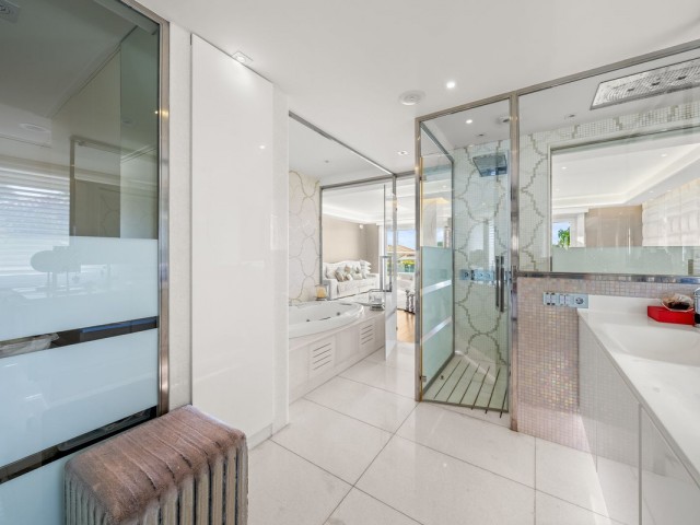 8 Soveroms Villa i Bahía de Marbella