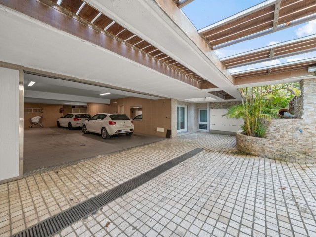 8 Soveroms Villa i Bahía de Marbella