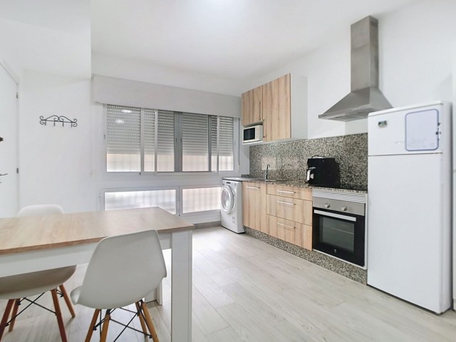 Apartamento con 3 Dormitorios  en Málaga Centro