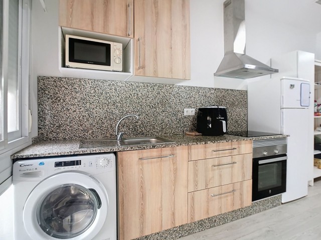 Apartamento con 3 Dormitorios  en Málaga Centro