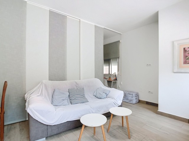 Apartamento con 3 Dormitorios  en Málaga Centro