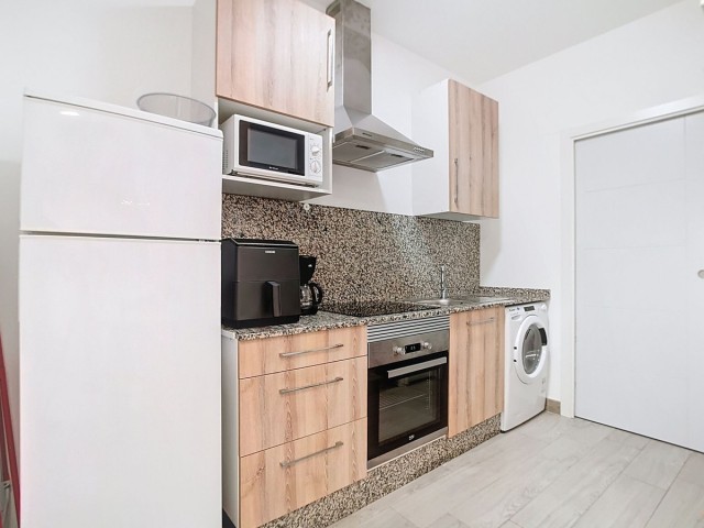 Apartamento con 3 Dormitorios  en Málaga Centro