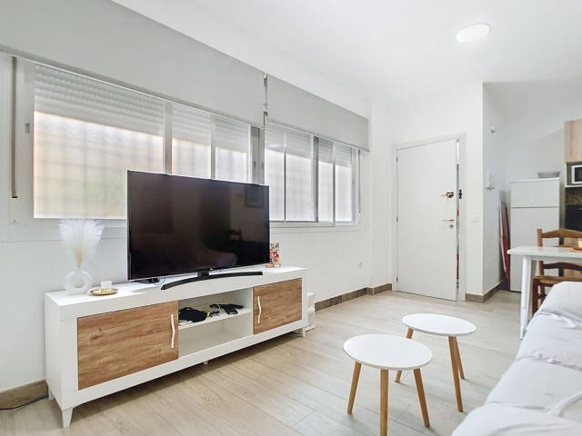 Apartamento con 3 Dormitorios  en Málaga Centro