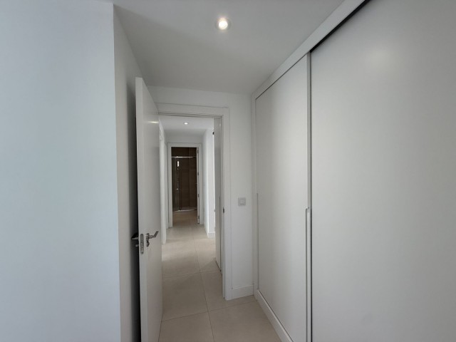 Apartamento con 3 Dormitorios  en Fuengirola