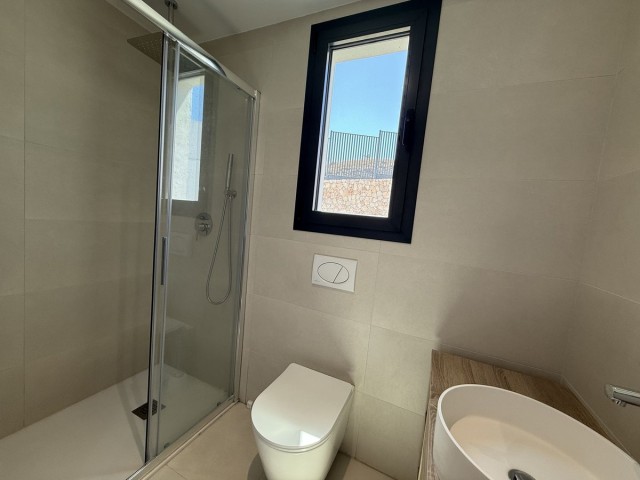 Apartamento con 3 Dormitorios  en Fuengirola