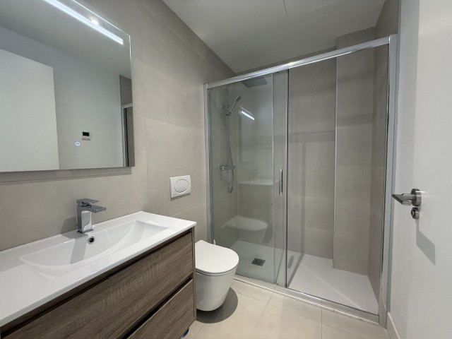 Apartamento con 3 Dormitorios  en Fuengirola