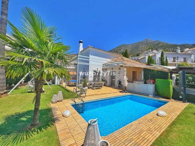 Villa, Istán, R5121994
