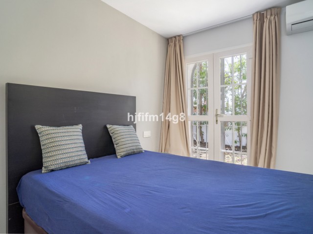 4 Schlafzimmer Villa in Nueva Andalucía