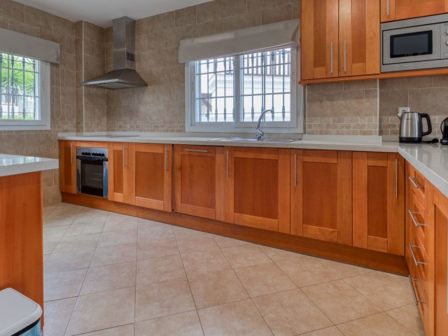 4 Sovrums Villa i Alhaurín de la Torre