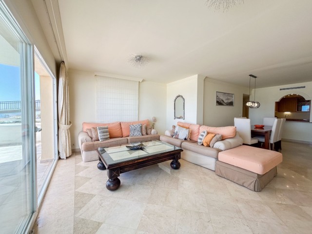 Appartement avec 2 Chambres  à Estepona