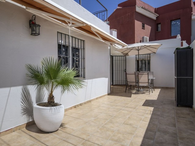 Villa con 4 Dormitorios  en Fuengirola