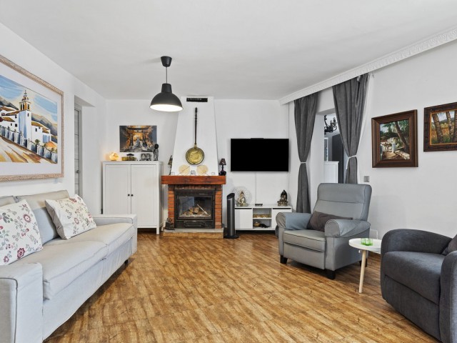 Villa avec 4 Chambres  à Fuengirola