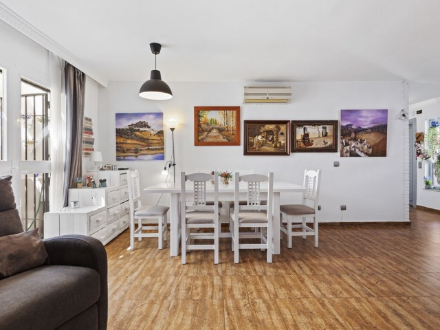 4 Bedrooms Villa in Fuengirola