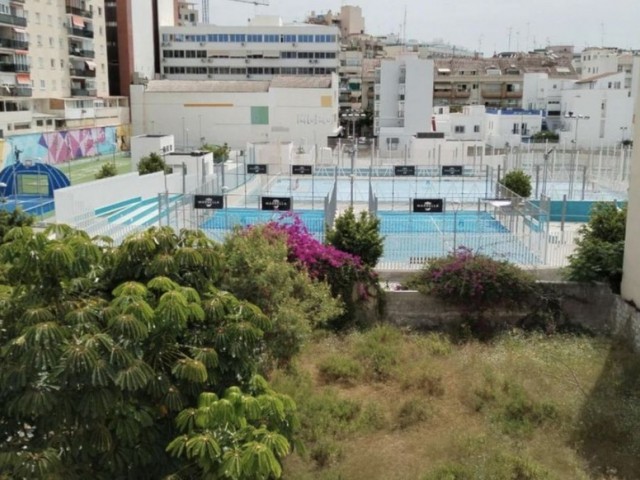 Apartamento con 3 Dormitorios  en Marbella
