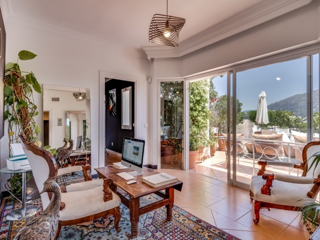 Appartement avec 6 Chambres  à Nueva Andalucía