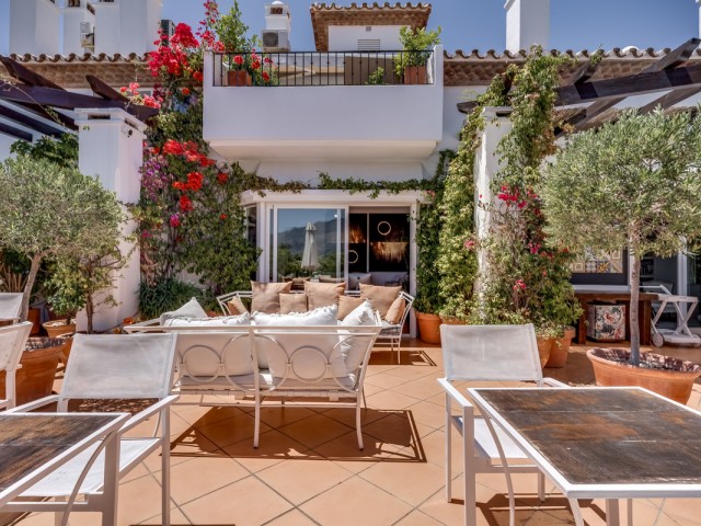Appartement avec 6 Chambres  à Nueva Andalucía