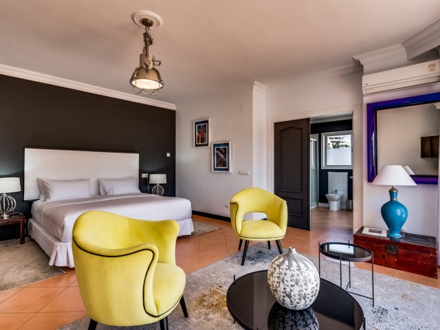 Appartement avec 6 Chambres  à Nueva Andalucía