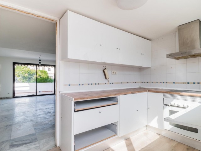 Reihenhaus, Costalita, R5060836